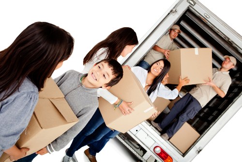 Moving van service for homes in Norbury on a residential street