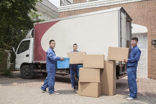 Van and moving service helping with a Norbury relocation
