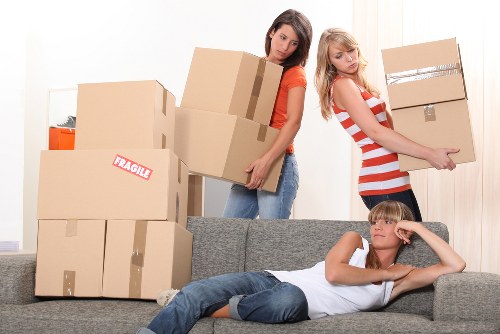 Local removals service helping with a home move in Norbury